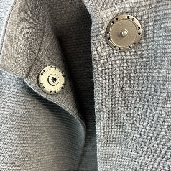 Biancalancia Women's Gray Geometric Wool Jacket Size Large Italian 46 Mid-Length - Picture 12 of 12